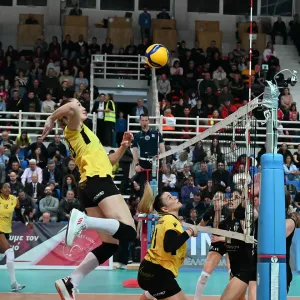 Tatiana Kulikova Centrale. AEK - PAOK Demi-Finale Coupe Grecque